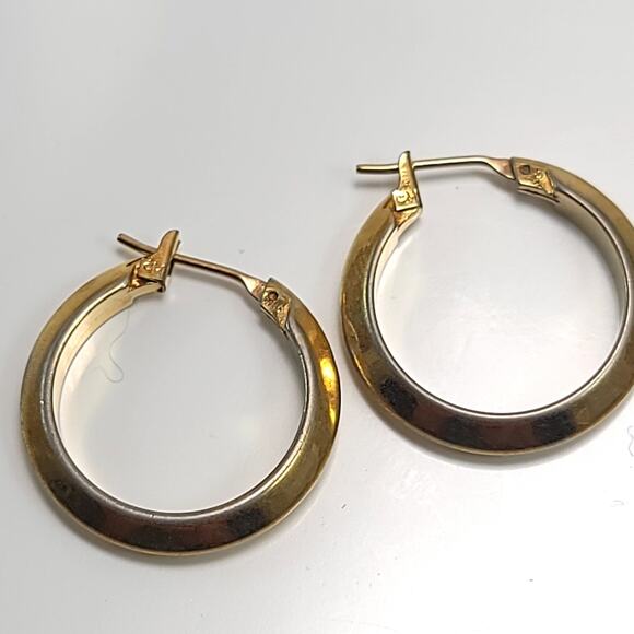 Classic Gold Hoop Earrings, Medium Polished Everyday Fashion Jewelry for Women - Picture 2 of 10